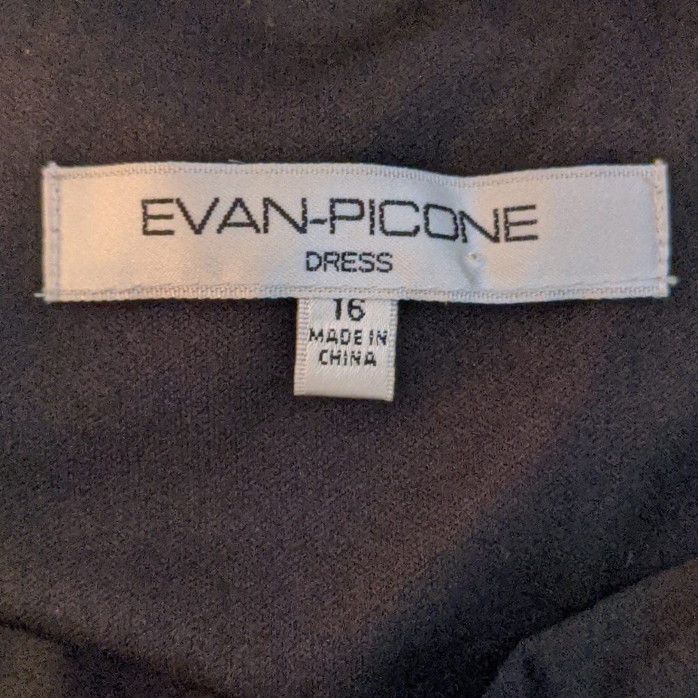 Evan Picone Black and Blue Halter Dress - Picture 9 of 10